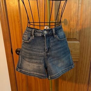 Judy Blue Dark Wash Jean Shorts Size S